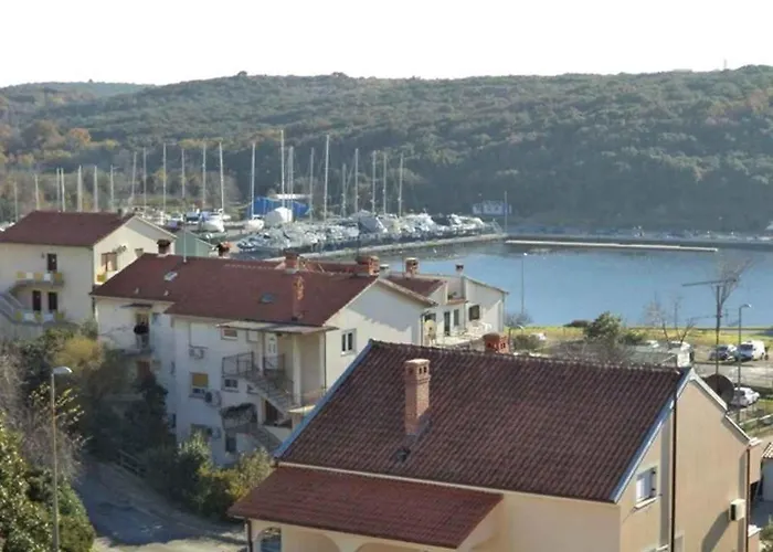 Two-bedroom In Ii Apartmán Pula