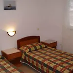 Two-bedroom In Ii 公寓 *