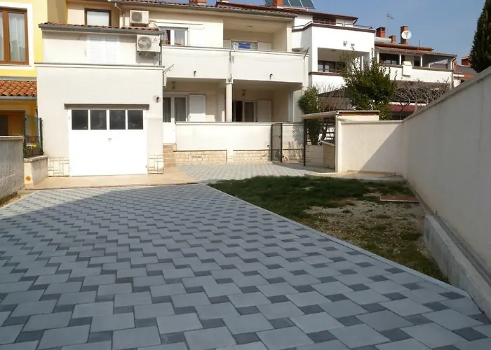 Two-bedroom In Ii *