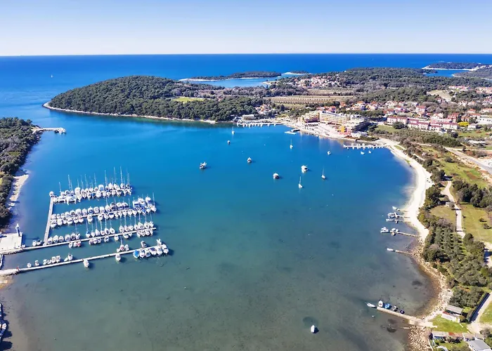 Two-bedroom In Ii * Pula